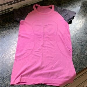Lululemon shirt, size s, pink